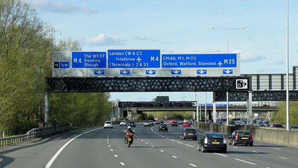 London Orbital Motorway (M25) approaching Colnbrook Interchange