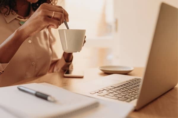 coffee-woman-at-home