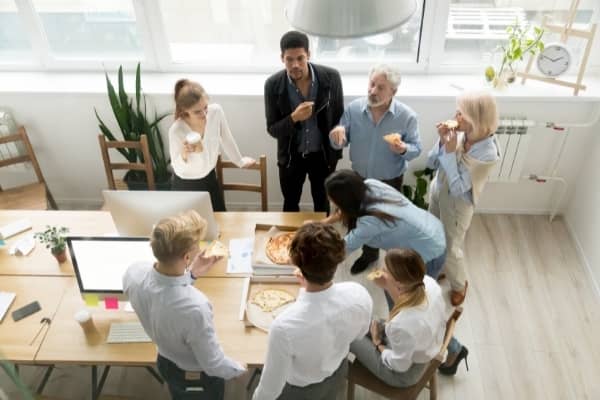 employees-sharing