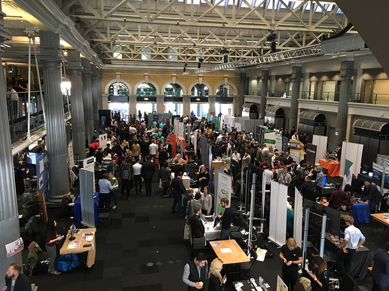 Crowds building at TechDay