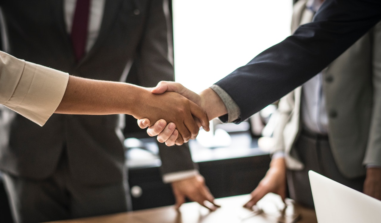 Support for ethical businesses: grants and investments